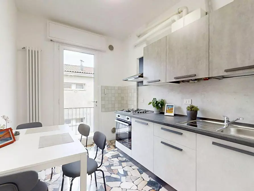 Immagine 5 di Camera in affitto  in Via Leonardo Zize a Padova