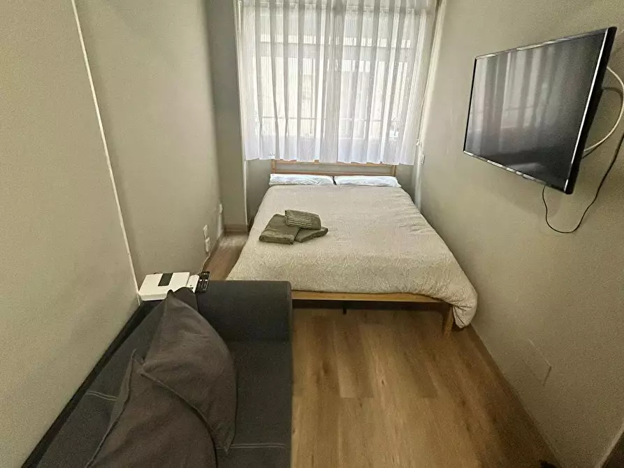Immagine 3 di Appartamento in affitto  in Calle de Andrés Tamayo a Madrid