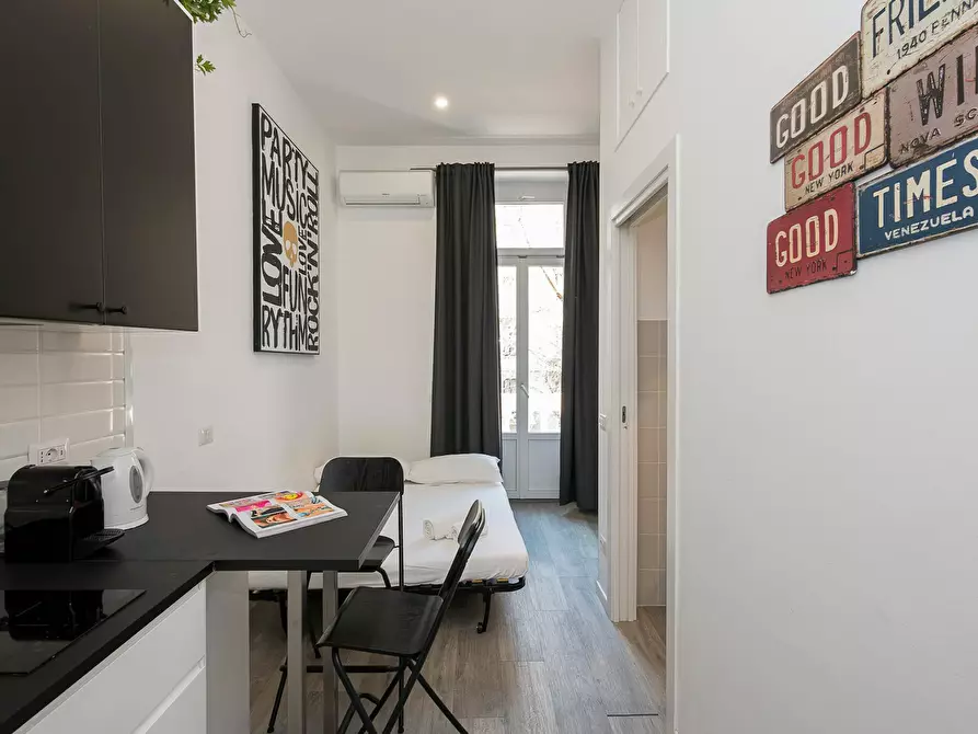 Immagine 6 di Appartamento in affitto  in Via Lomellina a Milano