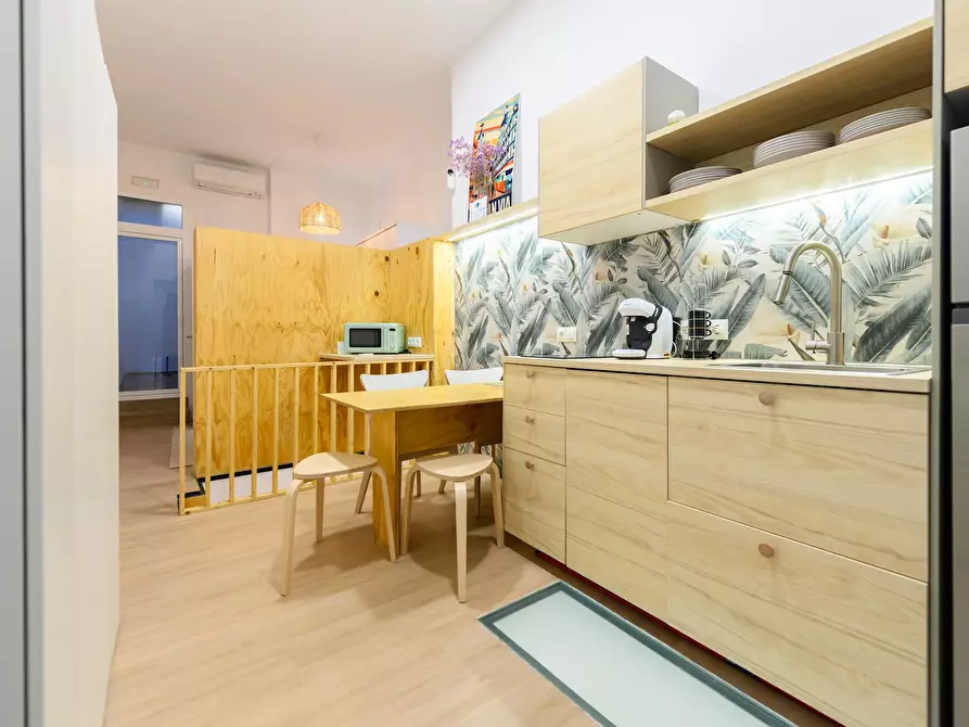 Immagine 8 di Appartamento in affitto  in Calle de Fernando Garrido a Madrid