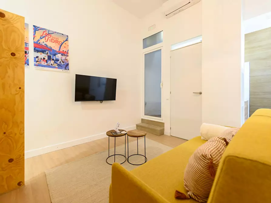 Immagine 2 di Appartamento in affitto  in Calle de Fernando Garrido a Madrid