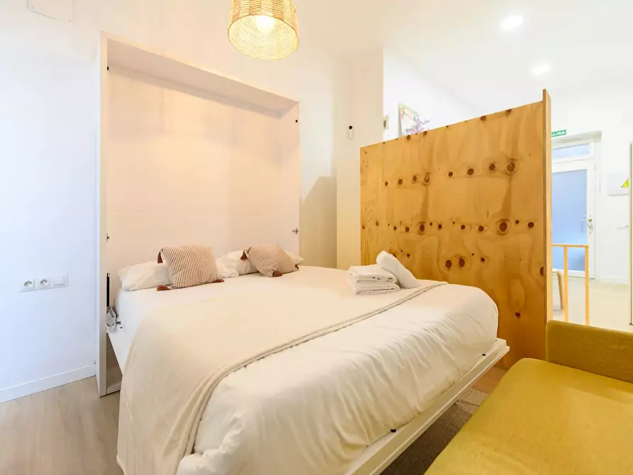 Immagine 3 di Appartamento in affitto  in Calle de Fernando Garrido a Madrid