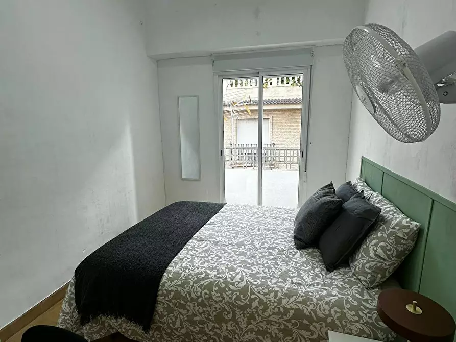 Immagine 1 di Camera in affitto  in Calle Sevilla a Alicante/Alacant