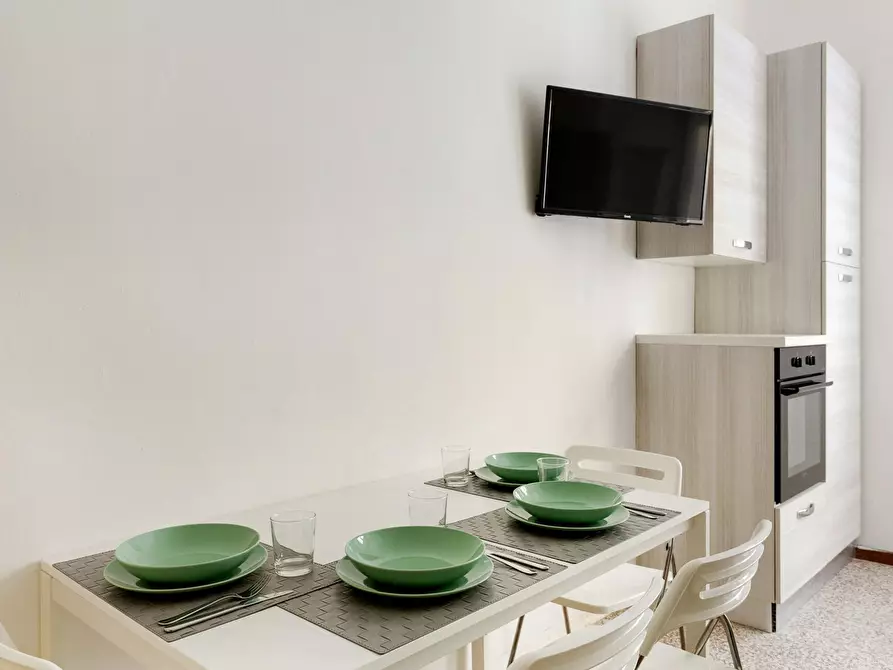 Immagine 10 di Camera condivisa in affitto  in Largo Giovanni Battista Scalabrini a Milano