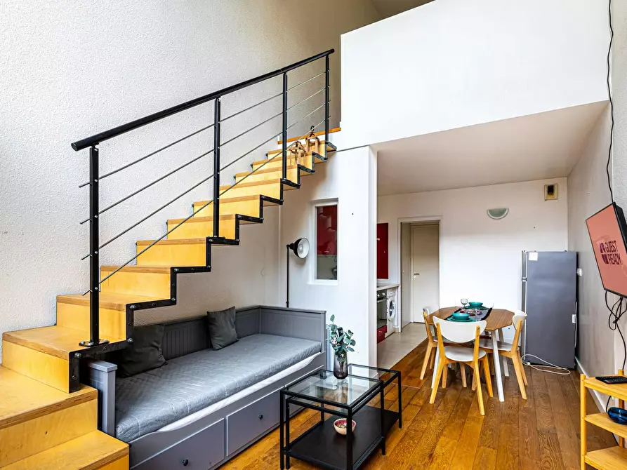 Immagine 1 di Appartamento in affitto  in Avenue de Flandre a Paris