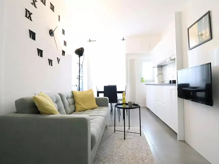 Immagine 10 di Camera in affitto  in Via Camillo Cavour a Firenze