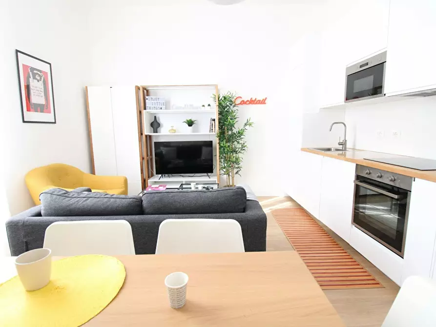 Immagine 10 di Camera in affitto  in Via delle Carra a Firenze