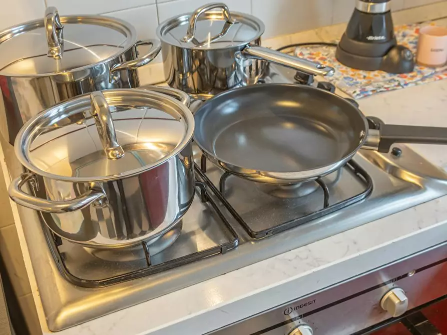 Immagine 10 di Appartamento in affitto  in Via Colli a Novara