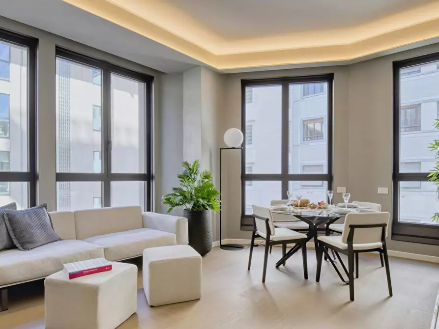 Immagine 1 di Appartamento in affitto  in Largo Corsia dei Servi a Milano