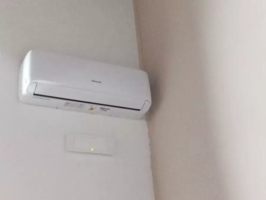 Immagine 3 di Appartamento in affitto  in Piazza Principe Umberto a Napoli