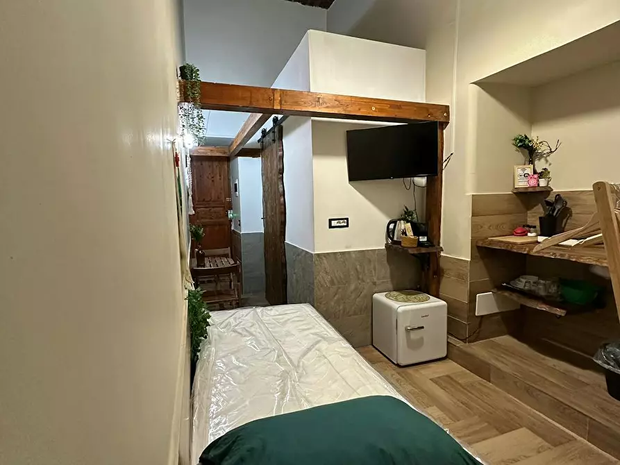 Immagine 1 di Appartamento in affitto  in Piazza Principe Umberto a Napoli