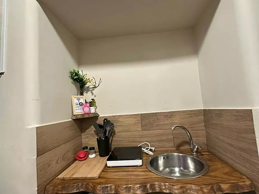 Immagine 10 di Appartamento in affitto  in Piazza Principe Umberto a Napoli