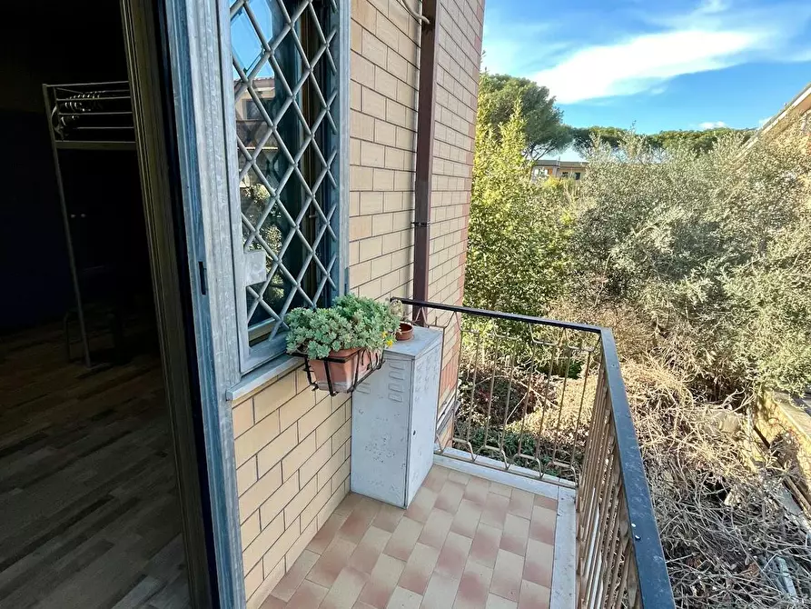 Immagine 4 di Appartamento in affitto  in Via delle Naiadi a Roma