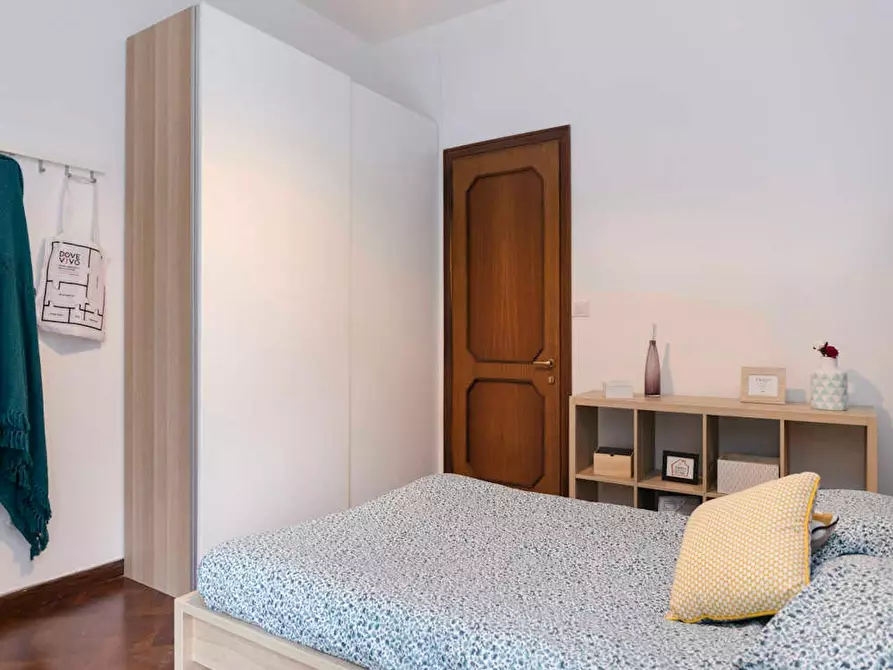 Immagine 3 di Camera in affitto  in Viale Giovanni Vicini a Bologna
