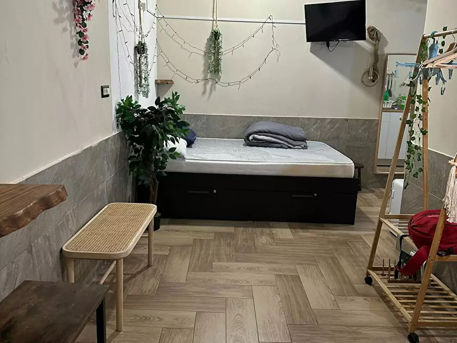 Immagine 1 di Appartamento in affitto  in Piazza Principe Umberto a Napoli