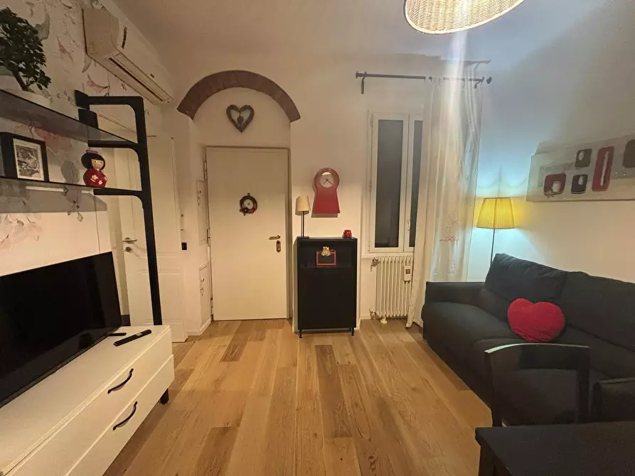 Immagine 5 di Appartamento in affitto  in Via Altaguardia a Milano