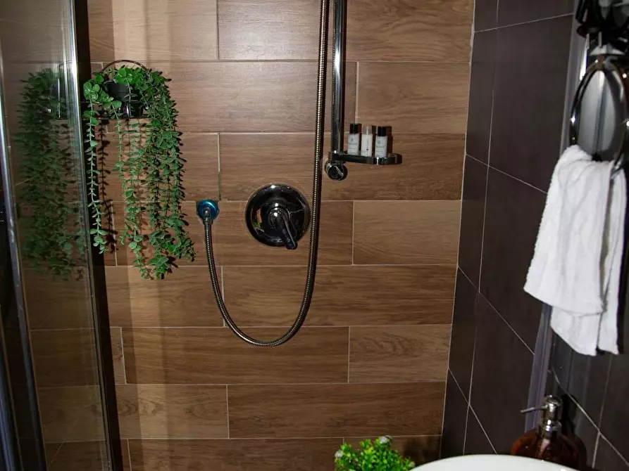 Immagine 9 di Appartamento in affitto  in Piazza Principe Umberto a Napoli