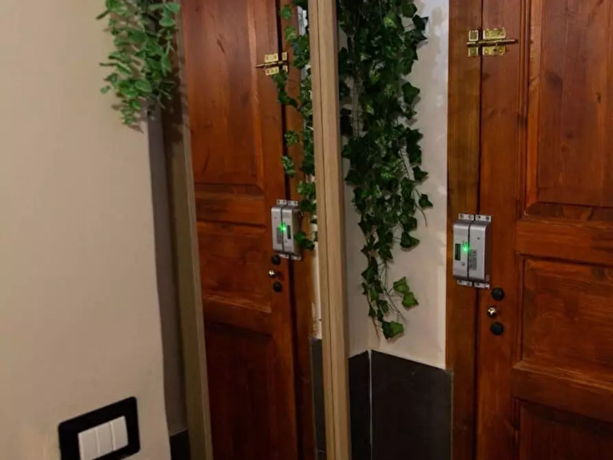 Immagine 2 di Appartamento in affitto  in Piazza Principe Umberto a Napoli