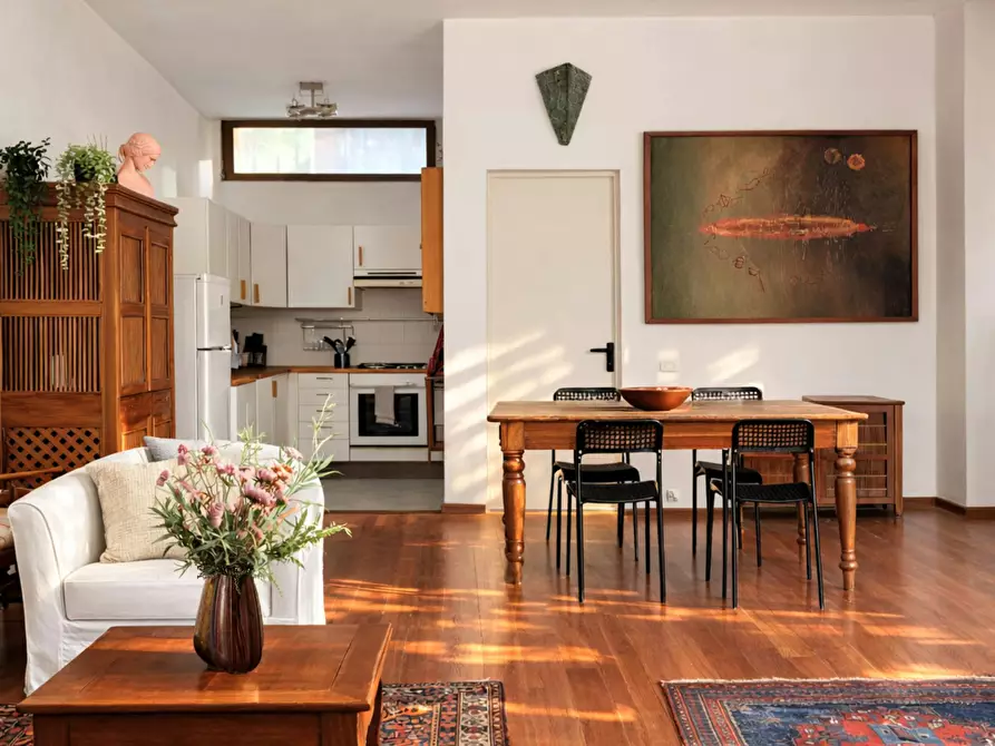 Immagine 1 di Appartamento in affitto  in Via Savona a Milano