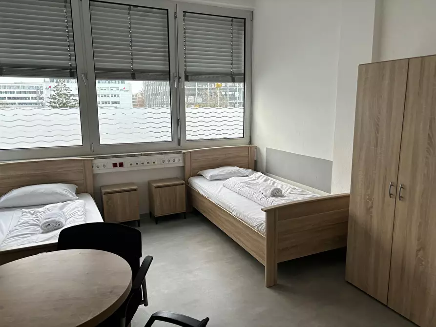 Immagine 3 di Camera in affitto  in Frankfurter Ring a München