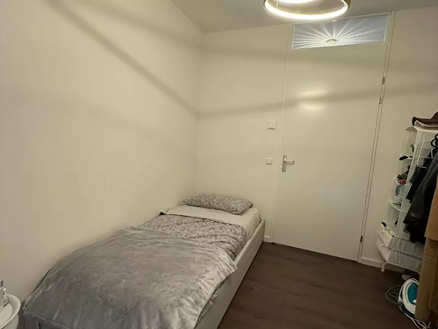 Immagine 7 di Camera in affitto  in Saturnusstraat a 's-Gravenhage