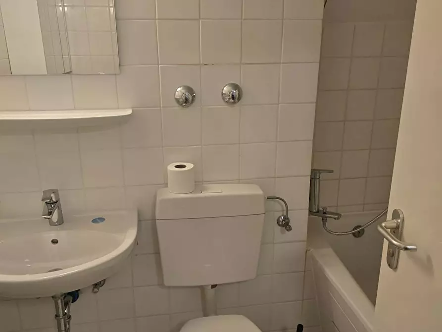 Immagine 9 di Appartamento in affitto  in Laubacher Straße a Berlin