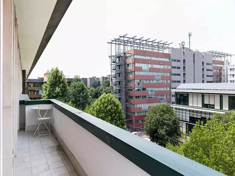 Immagine 4 di Camera in affitto  in Via Raffaello Bertieri a Milano