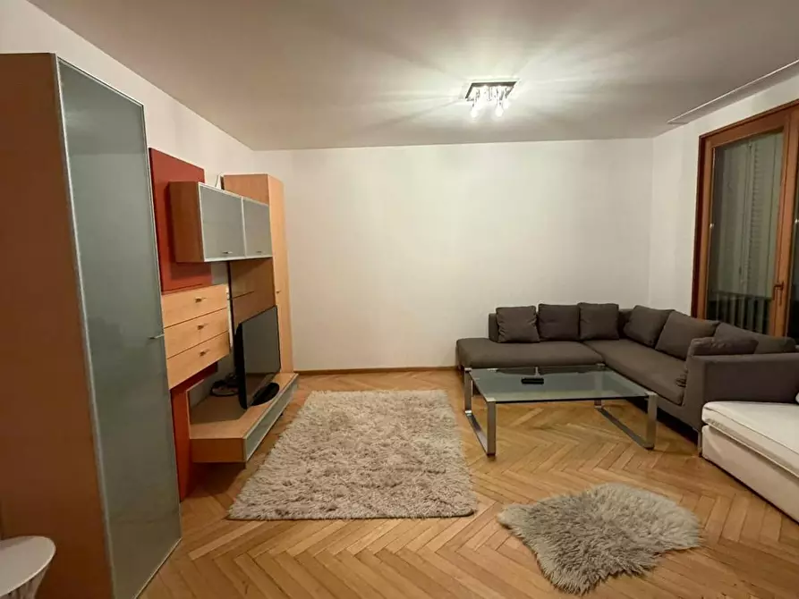 Immagine 10 di Appartamento in affitto  in Karl-Spengler-Straße a München