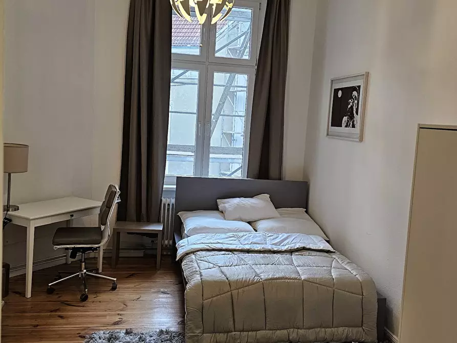 Immagine 8 di Camera in affitto  in Neue Kantstraße a Berlin