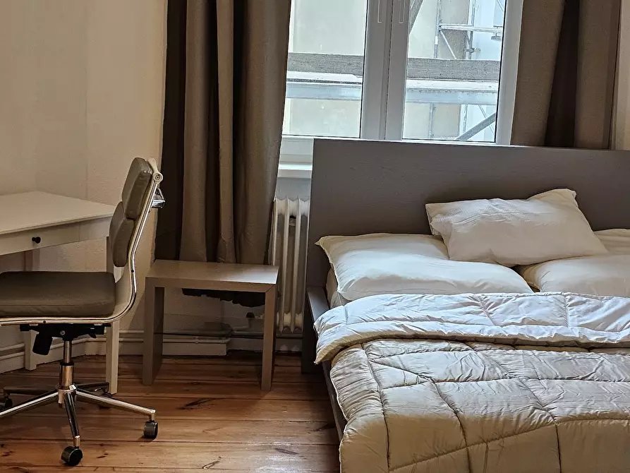 Immagine 7 di Camera in affitto  in Neue Kantstraße a Berlin