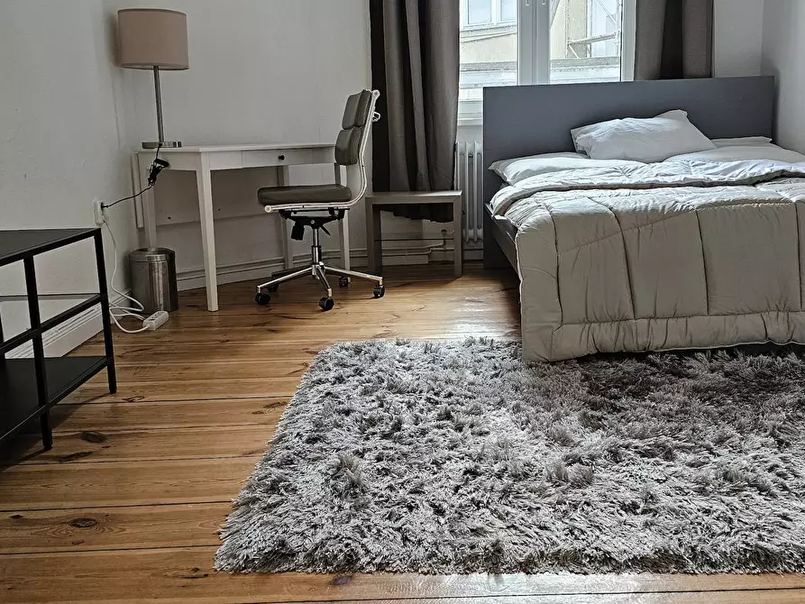 Immagine 1 di Camera in affitto  in Neue Kantstraße a Berlin