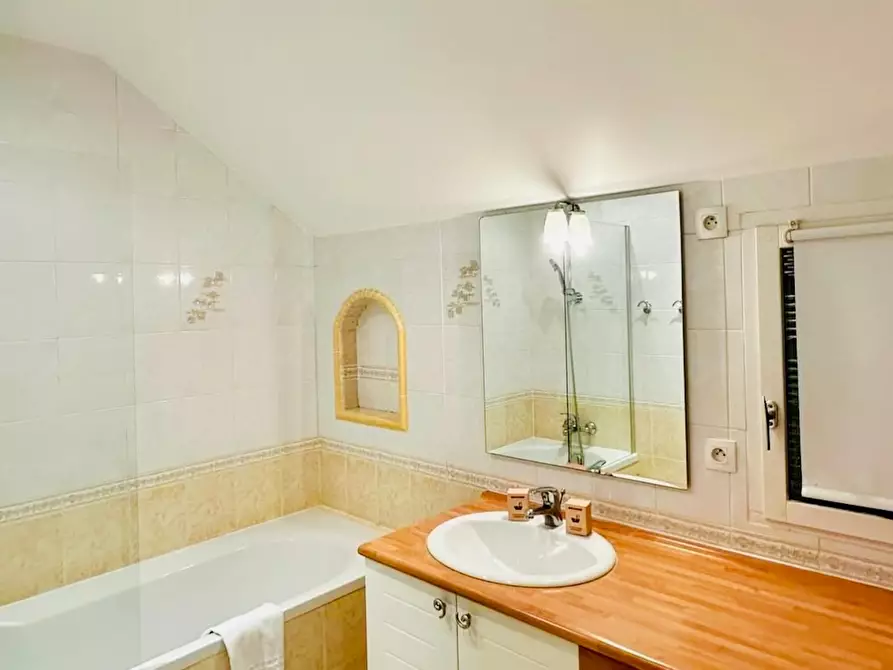 Immagine 5 di Casa indipendente in affitto  in Passage des Cordeliers a Serris
