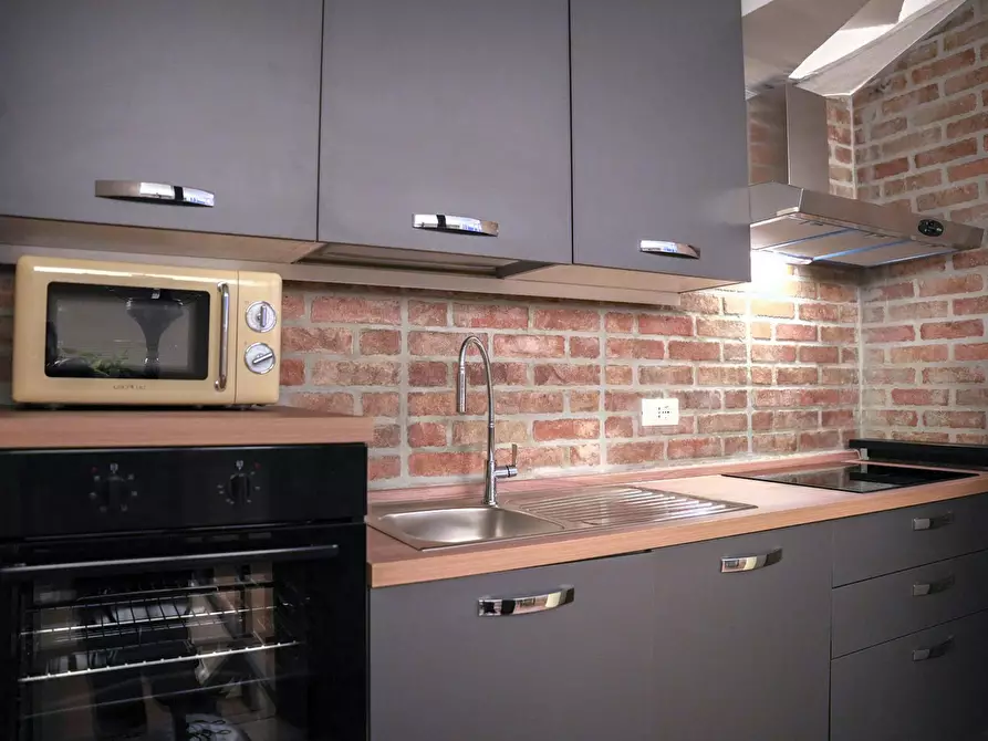 Immagine 3 di Casa indipendente in affitto  in Via Antonello da Messina a Milano