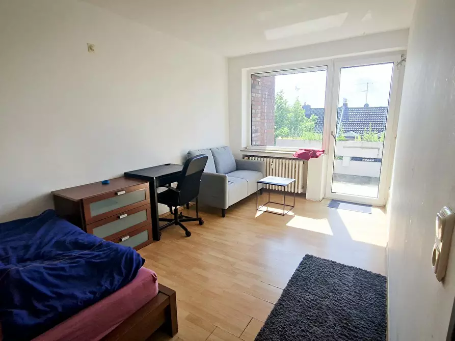 Immagine 6 di Camera in affitto  in Volmerswerther Straße a Düsseldorf
