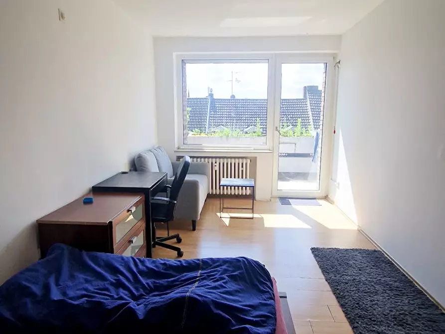 Immagine 7 di Camera in affitto  in Volmerswerther Straße a Düsseldorf
