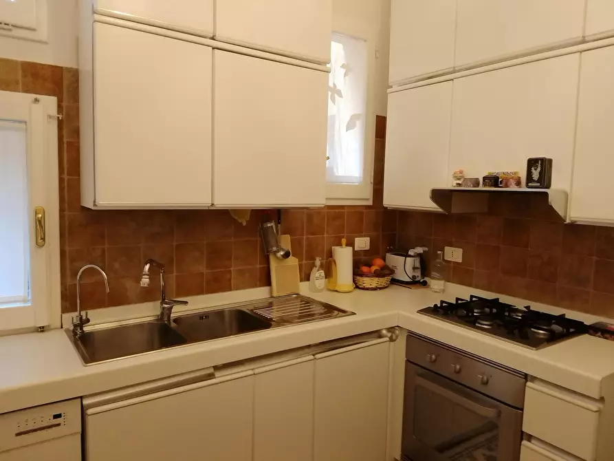 Immagine 7 di Appartamento in affitto  in Via Santo Stefano a Bologna