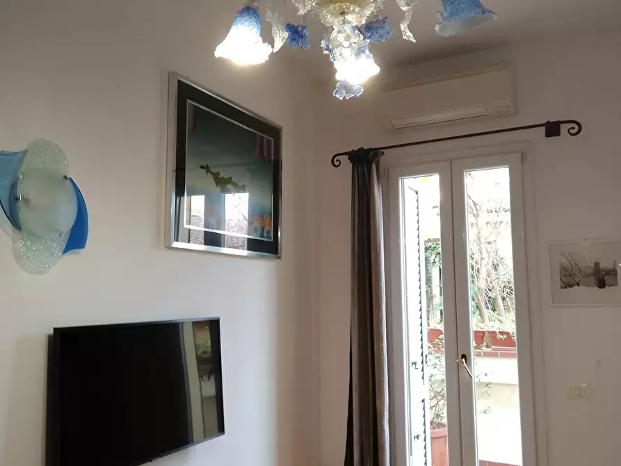 Immagine 10 di Appartamento in affitto  in Via Santo Stefano a Bologna