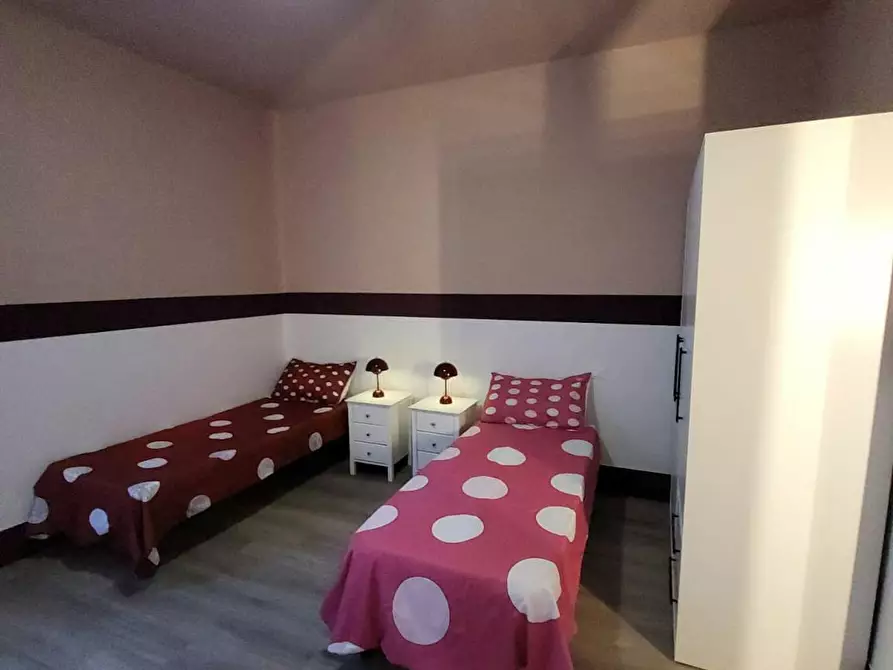 Immagine 2 di Camera condivisa in affitto  in Via di Mezzo a Firenze