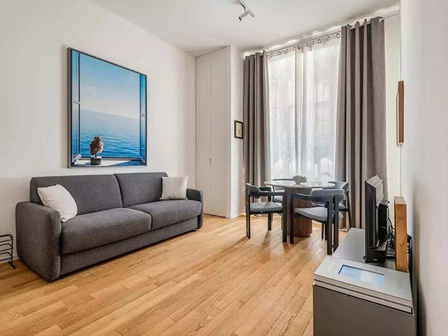 Immagine 1 di Appartamento in affitto  in Via Carlo Farini a Milano