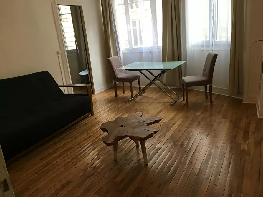 Immagine 2 di Appartamento in affitto  in Rue George Sand a Paris 16