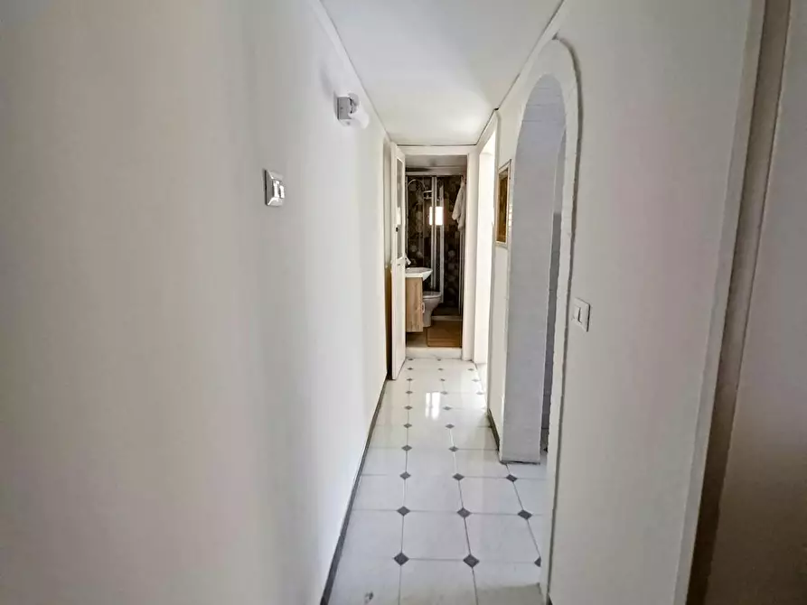 Immagine 7 di Appartamento in affitto  in Via Concezione a Monte Calvario a Napoli