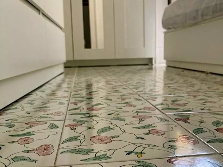 Immagine 9 di Appartamento in affitto  in Via Concezione a Monte Calvario a Napoli