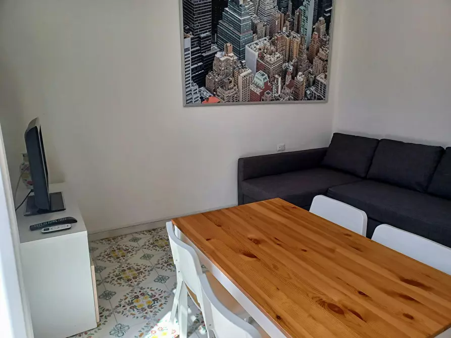 Immagine 5 di Appartamento in affitto  in Via Concezione a Monte Calvario a Napoli