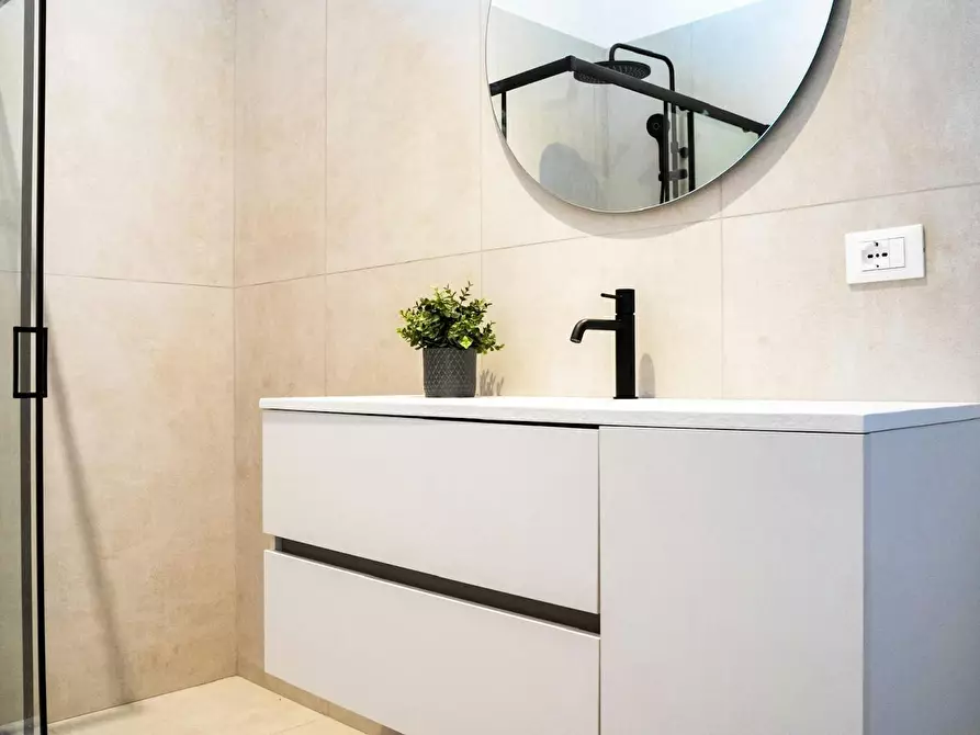 Immagine 6 di Camera in affitto  in Via Tiziano Aspetti a Padova