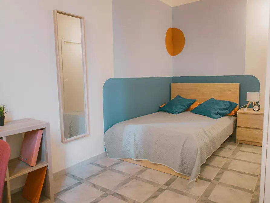 Immagine 5 di Camera in affitto  in Via Nicolò Pisano a Bologna