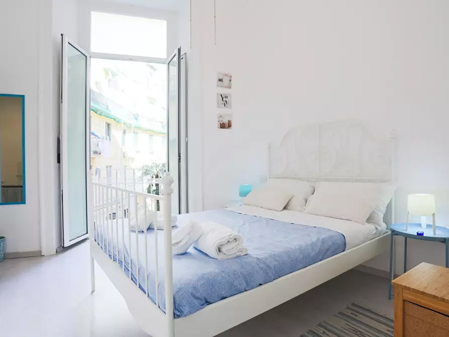 Immagine 5 di Appartamento in affitto  in Corso Vittorio Emanuele a Napoli