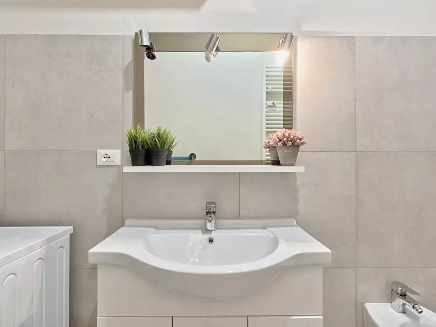 Immagine 7 di Camera in affitto  in Via Nizza a Torino