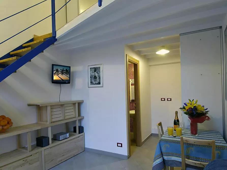 Immagine 7 di Casa indipendente in affitto  in Via Antonio Cesari a Roma