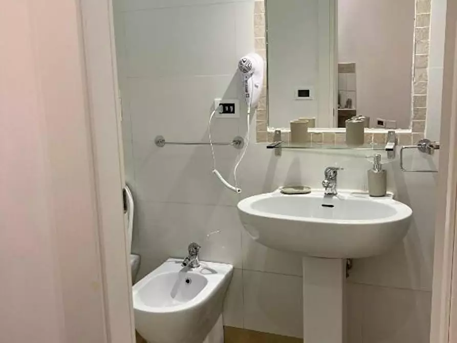 Immagine 8 di Appartamento in affitto  in Via Pasquale Tola a Roma