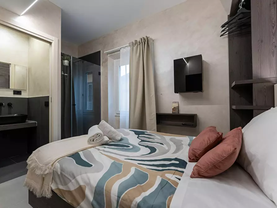 Immagine 3 di Camera in affitto  in Via Faenza a Firenze